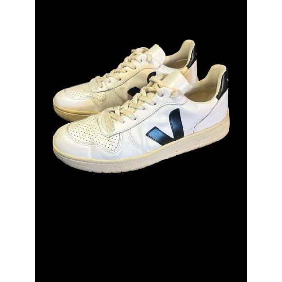 VEJA Esplar Leather White Black 40 US 9 sneaker - Picture 1 of 7